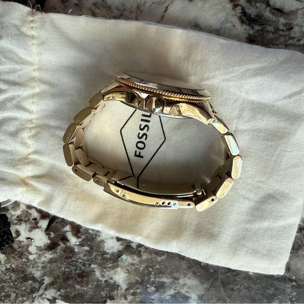Fossil Gold Watch with Orange Face - Picture 10 of 11